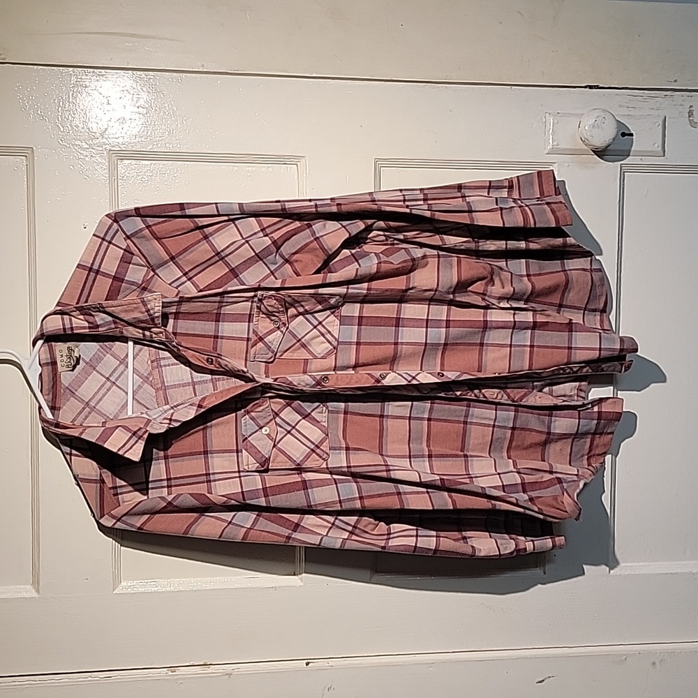 Plaid long sleeve shirt